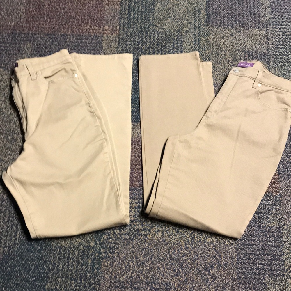 2 Pair Gloria Vanderbilt Amanda Tan Jeans Size 14